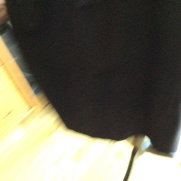 Beautiful Joseph Ribkoff Cocktail Dress - Picture 4 of 5